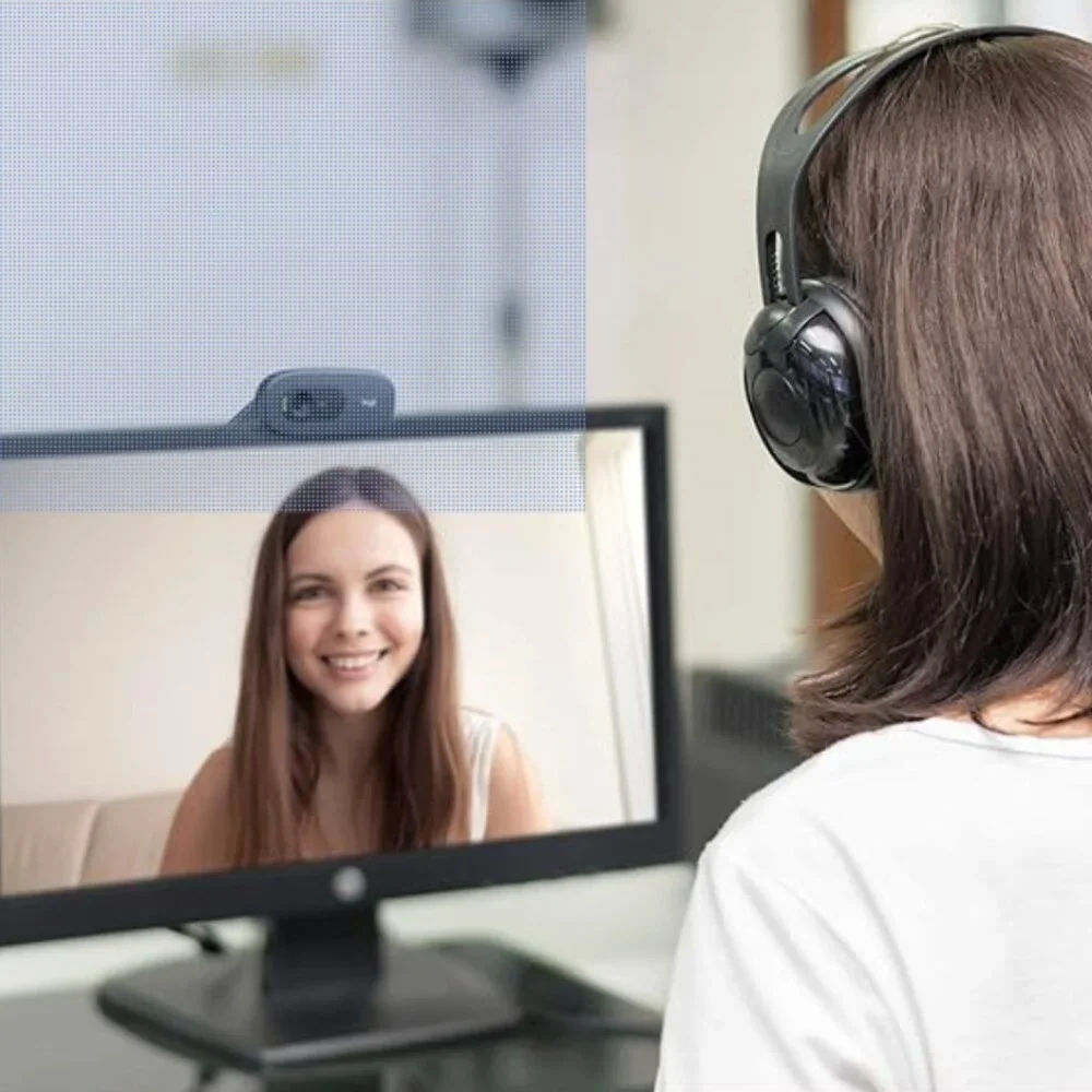 Logitech C270 Widescreen HD Webcam for HD video calls for Windows and Mac, Black
